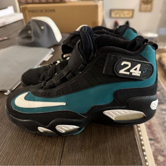 Nike Other - Boys size 8 youth Nike Air Griffey